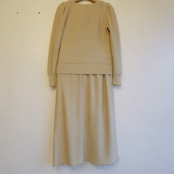 Vintage Vivanti Metallic Gold Knit Sweater Skirt Set Size 6 Festive Made in USA - Picture 6 of 12